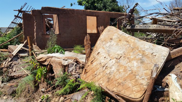 Cidades aderem a acordo de reparação do desastre de Mariana