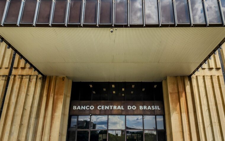 Queda na expectativa de inflação para 2026 chega a 5,02%