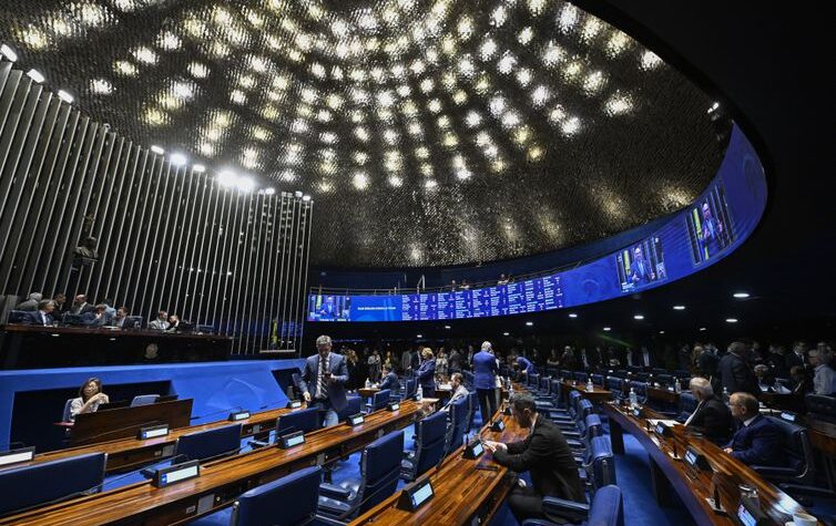 Senado aprova fabricação de fertilizantes no Brasil
