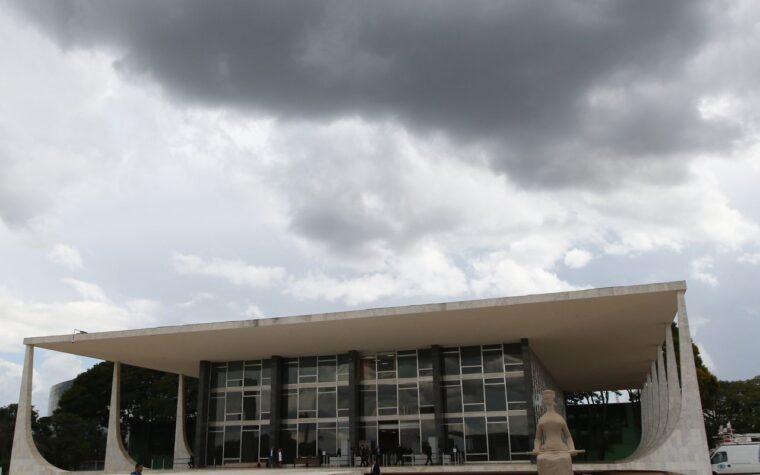 STF analisa mandato-tampão para governo do Rio de Janeiro