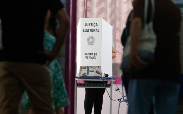TSE registra mais de mil denúncias no início da campanha