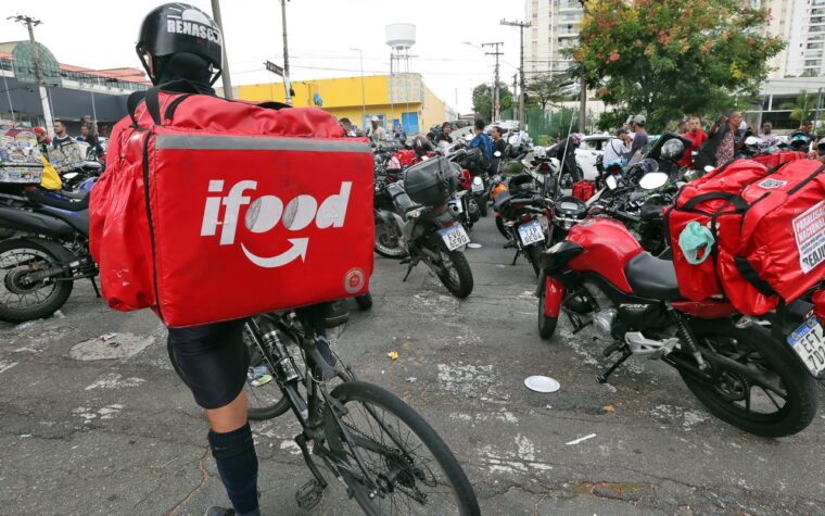 Anvisa libera venda de medicamentos por iFood e Rappi