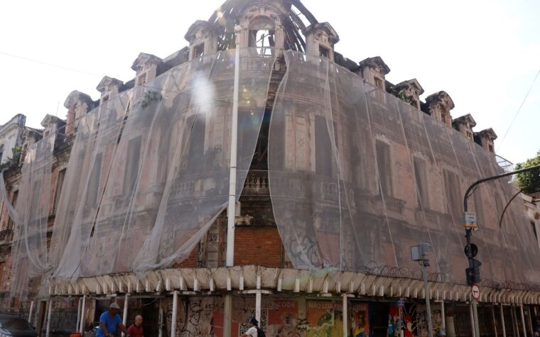 Palacete Imperial enfrenta denúncias de abandono no Rio