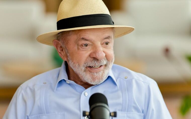 Lula busca reeleição pelo PT com foco em pautas sociais