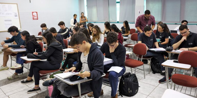 Convocação da lista de espera do Fies termina na quinta