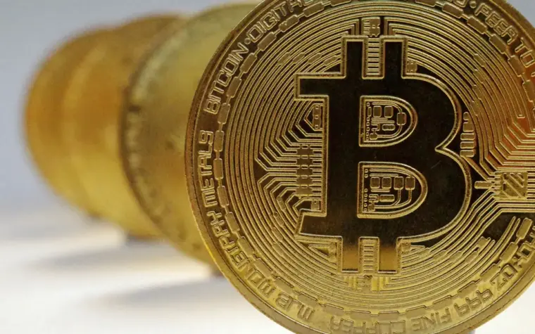 BC amplia controle sobre criptomoedas e foca em carteiras próprias