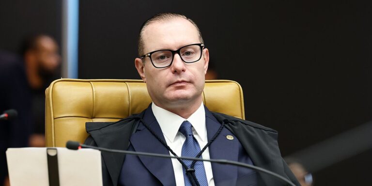 Zanin solicita posicionamento da Anatel sobre internet nas eleições