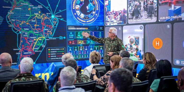 Exército realiza simulação de defesa cibernética antes da eleição