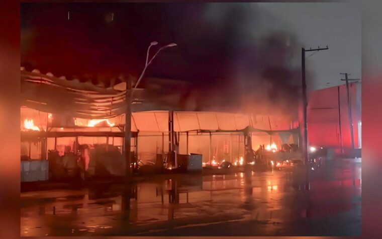 Incêndio atinge pavilhão de frutas no Ceagesp sem vítimas