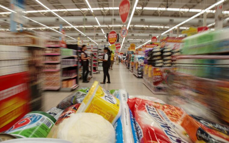 Bolsa Família tem reajuste de 15% a partir de outubro