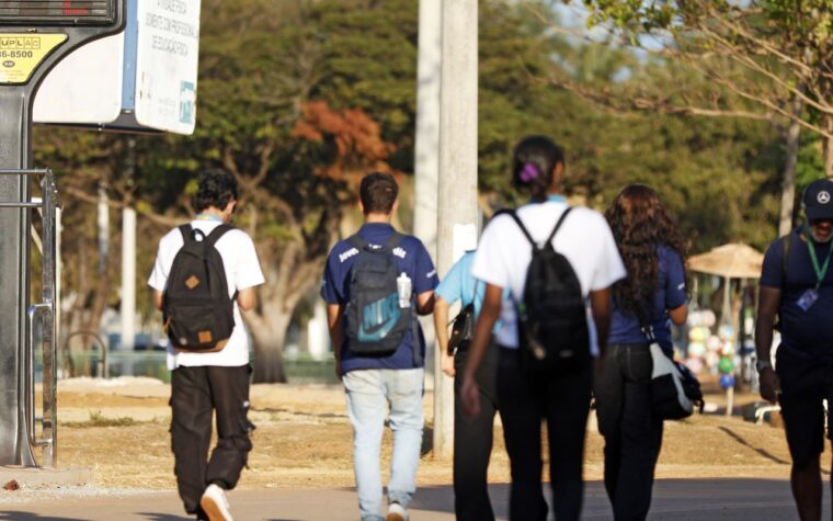 Pesquisa indica que brasileiros se sentem mais saudáveis do que são