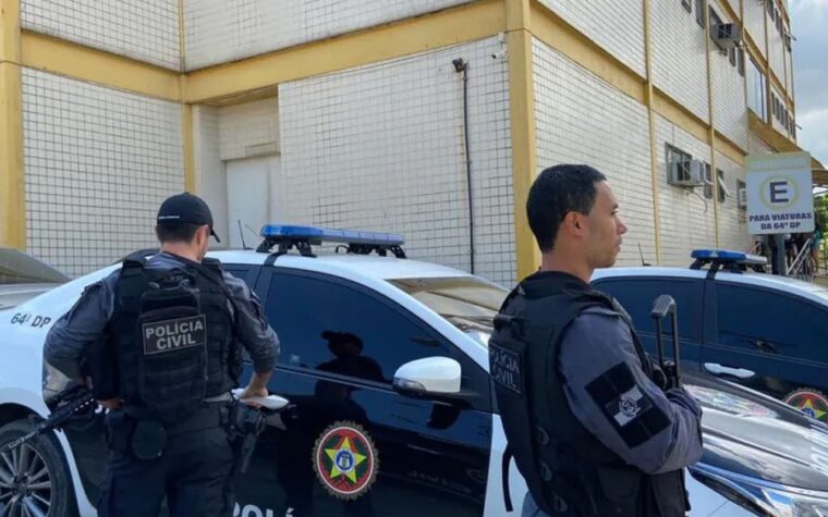 Polícia realiza operação contra venda de medicamentos abortivos