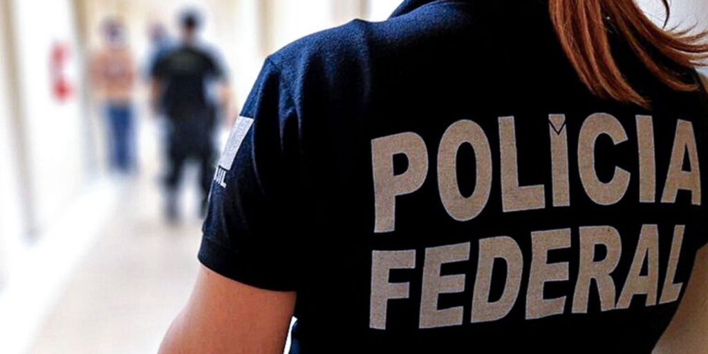 PF realiza operação contra fraudes em registro de armas de colecionadores