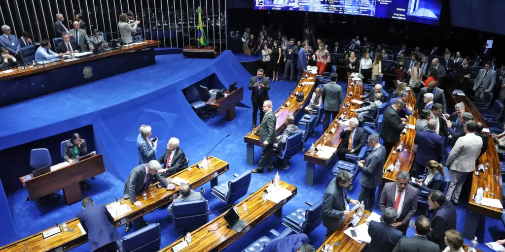 PL e MDB fazem história com novas cadeiras no Senado