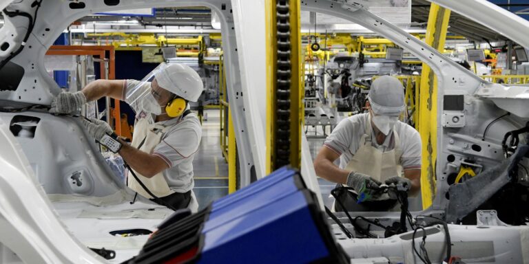 Produção de veículos alcança melhor setembro desde 2014