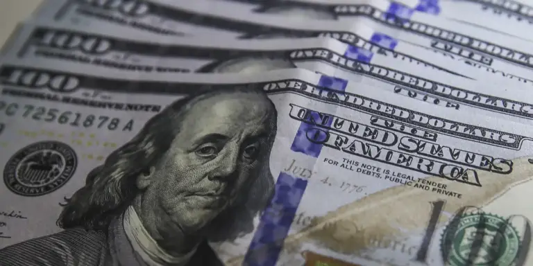 Dólar cai para R$ 5,17 com recuo de 0,15% em setembro